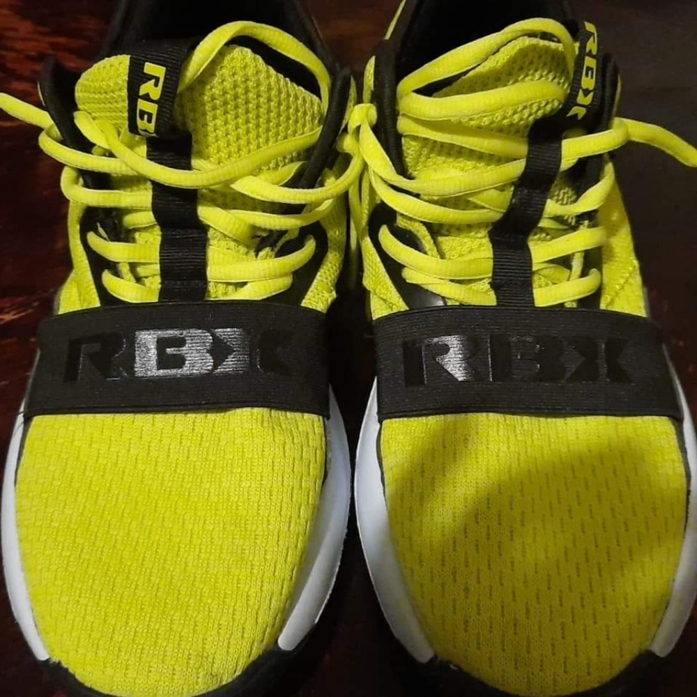 Rbx yellow shoes